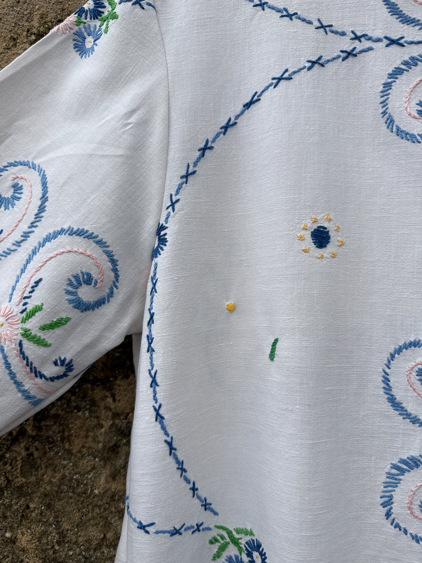 GRITA e deixa o vento levar as palavras..