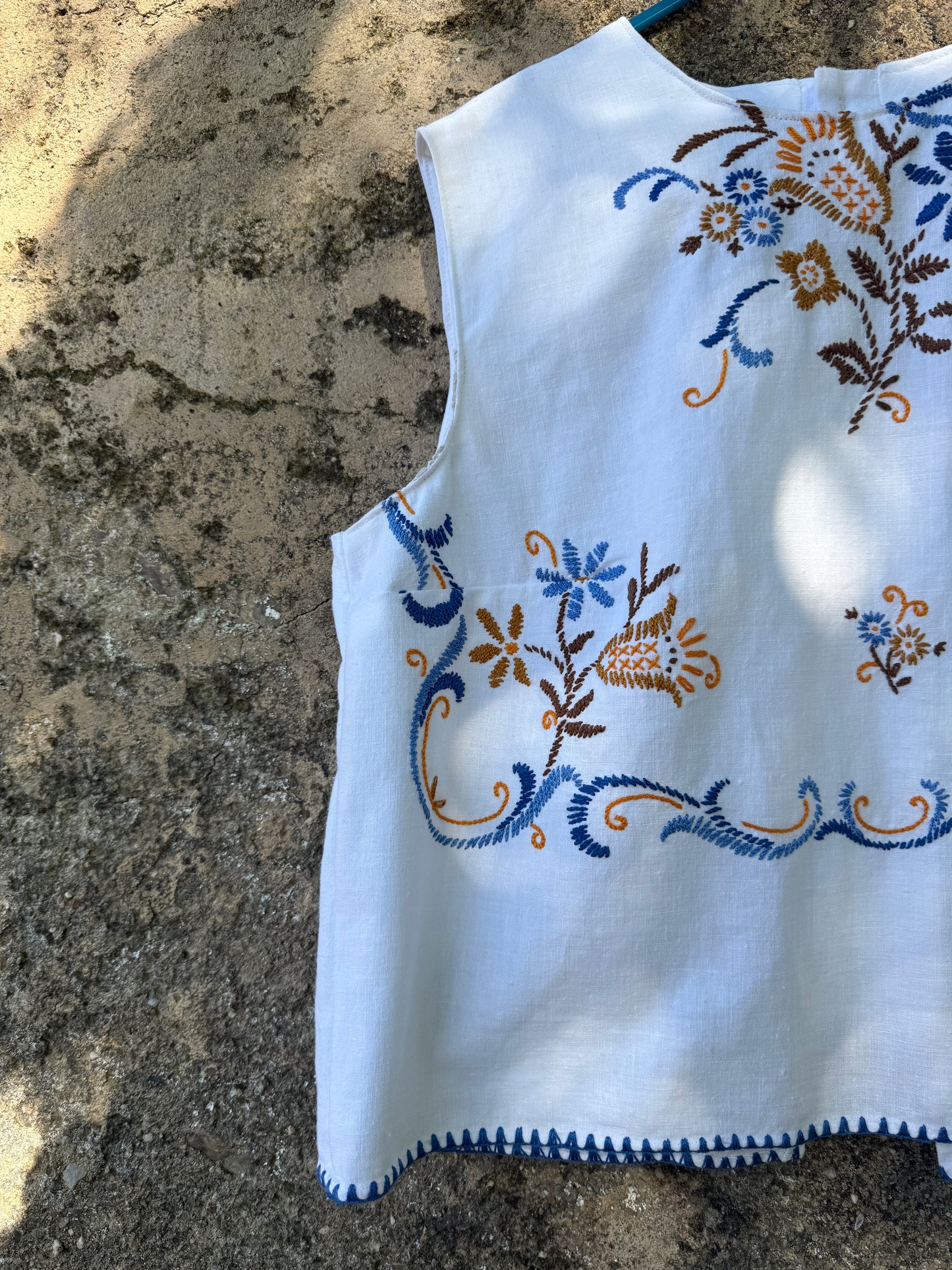 Ouro sobre azul