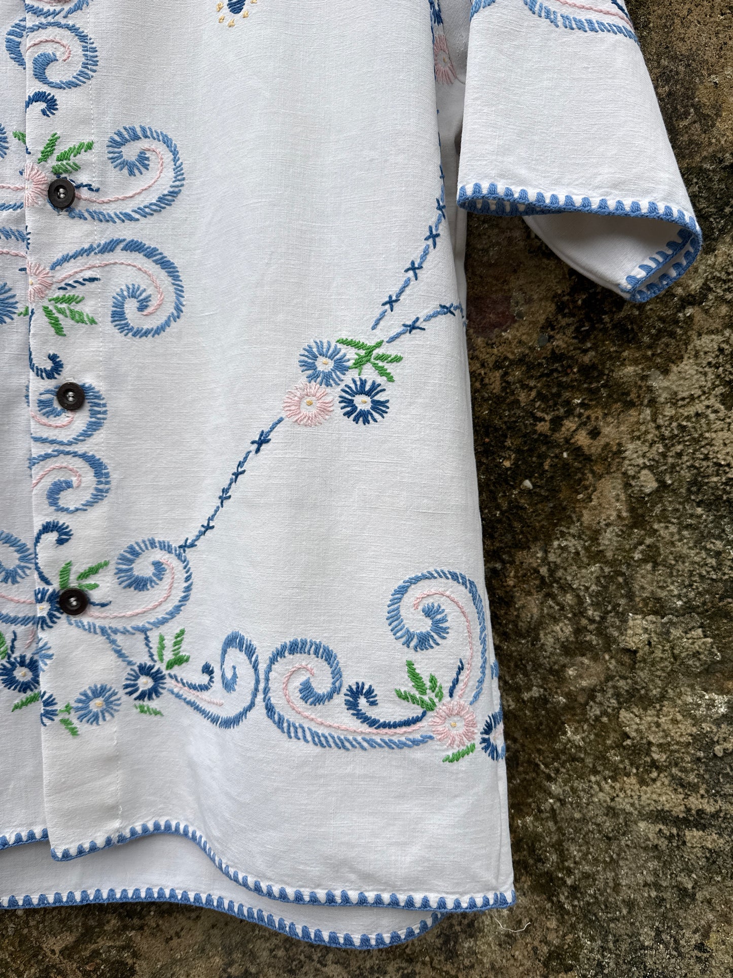 GRITA e deixa o vento levar as palavras..