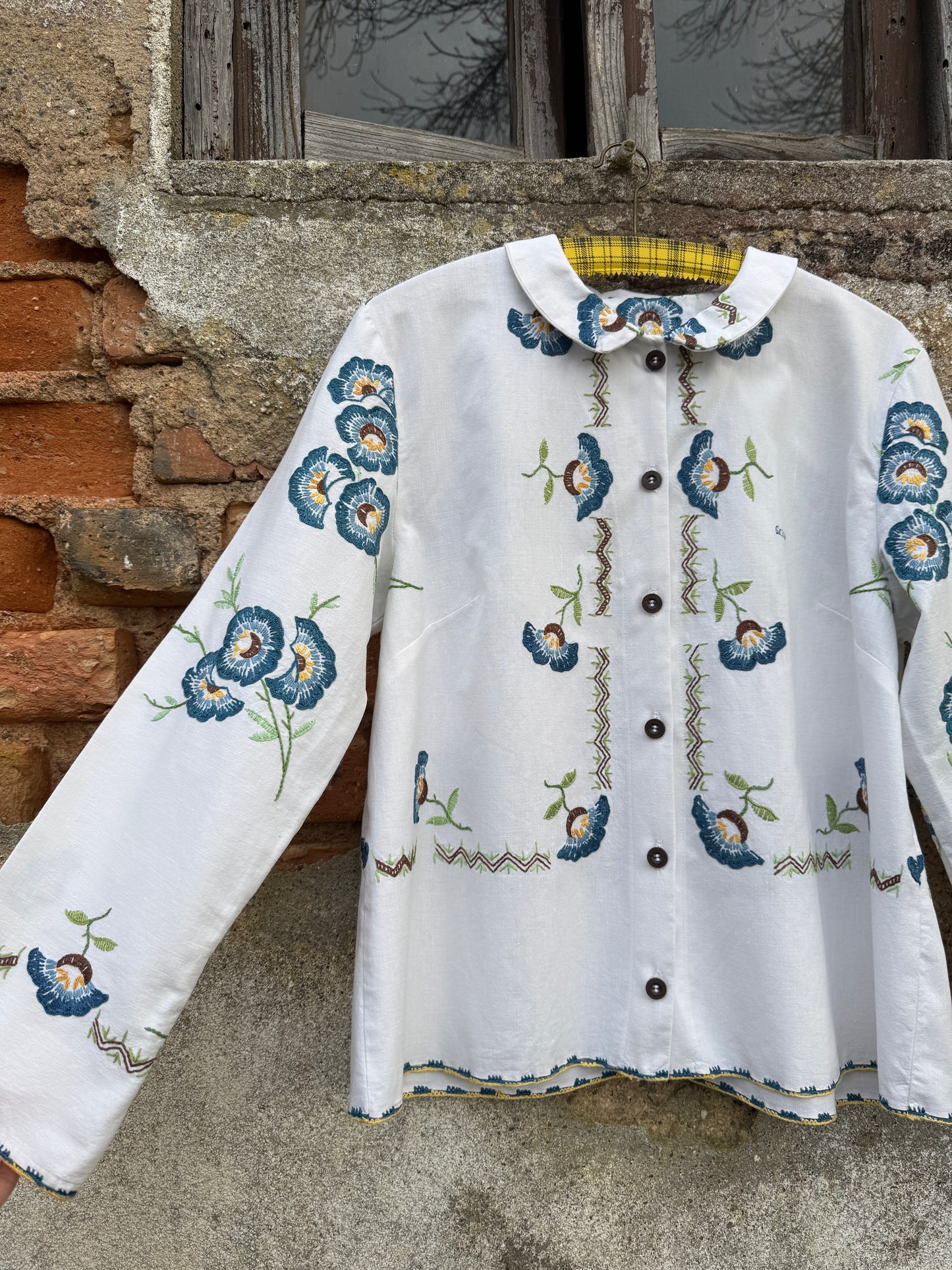 Abre a mão, dou-te uma flor