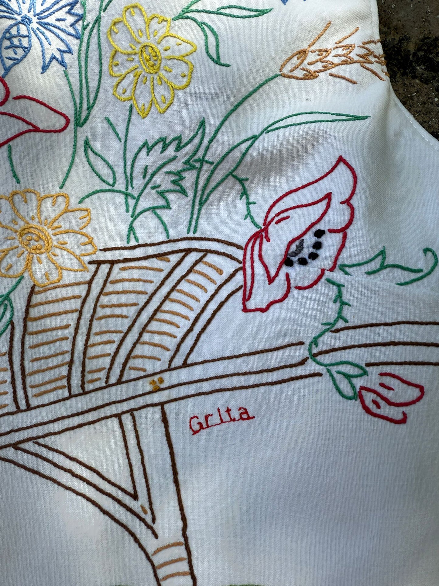 Carrego comigo flores de muitas cores